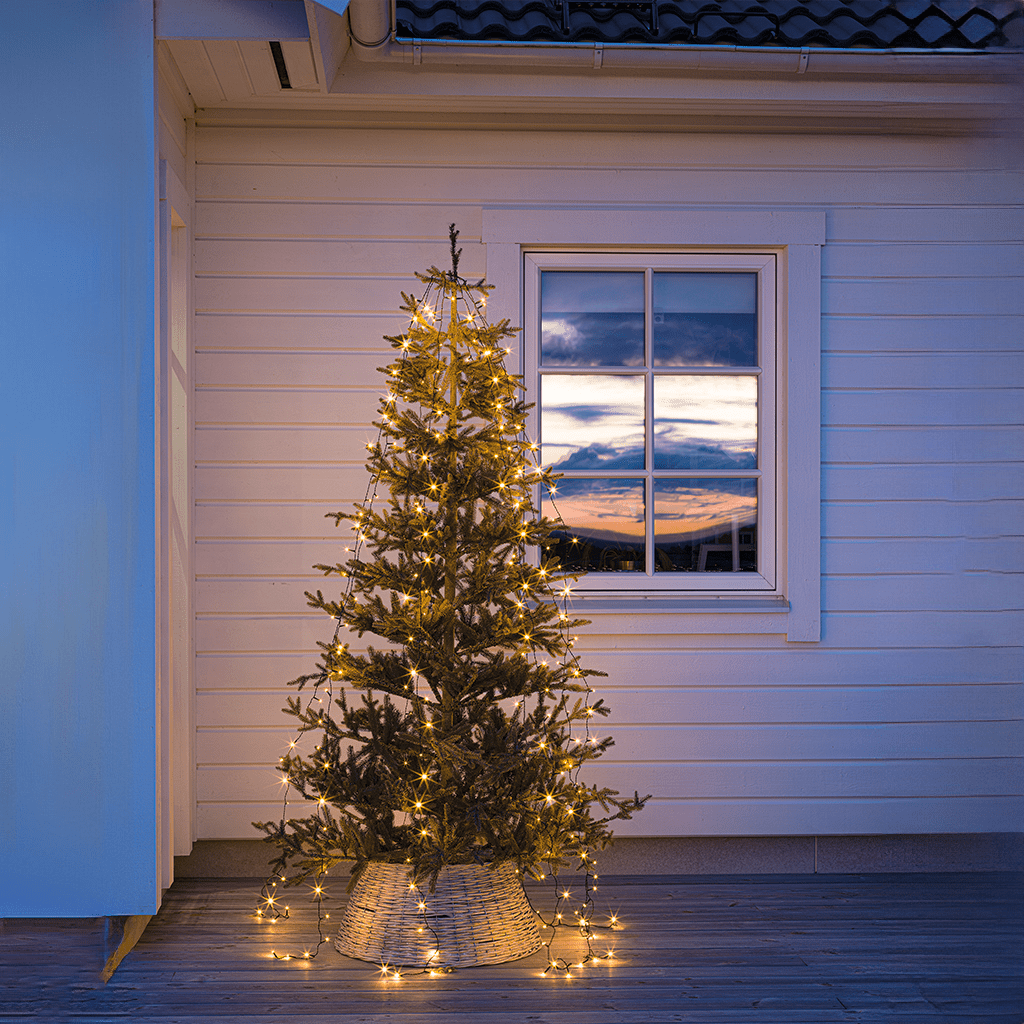 LED Baummantel gefrostet 240 bernst. LED außen - WeihnachtsladenKonstsmide