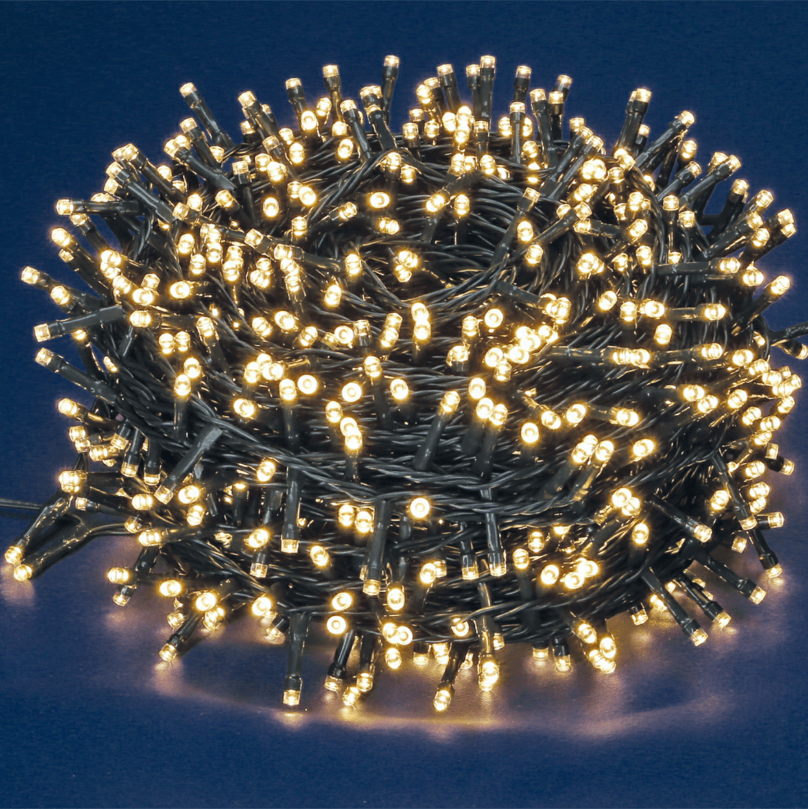 LED Clusterlichterkette mit 2200 warmweißen LEDs - WeihnachtsladenLotti